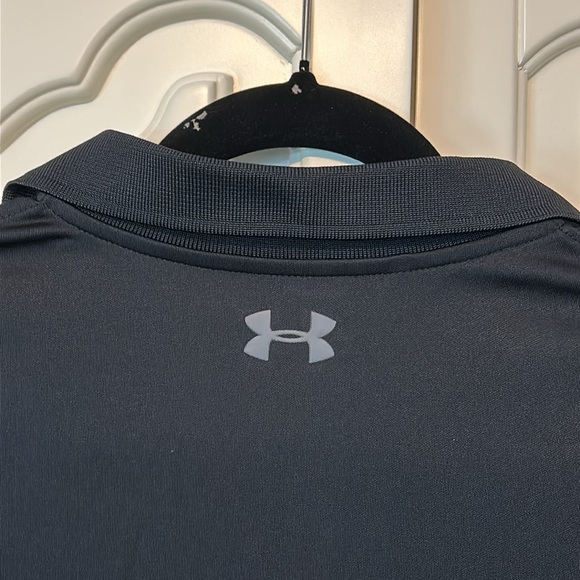 Under Armour Black Collared Dri-Fit Shirt YXL / EUC - Picture 6 of 6
